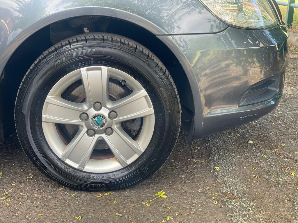 Skoda Octavia Blue #10