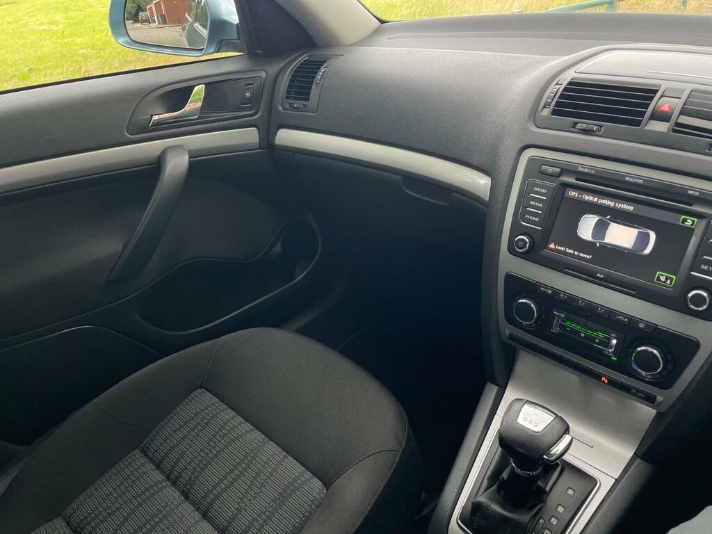 Skoda Octavia Estate Black #8