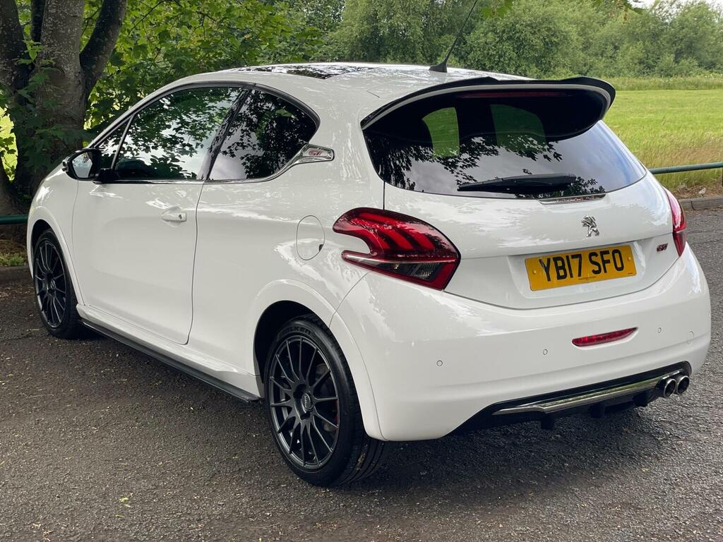 Peugeot 208 Hatchback 1.6 Thp Gti Prestige Euro 6 Ss 2 White #5