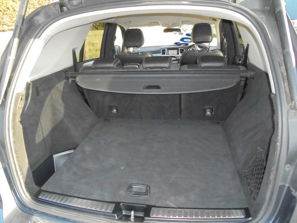 Mercedes-Benz M Class Ml250 Bluetec Amg Line Premium White #11