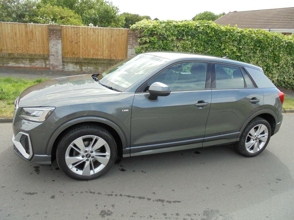 Audi Q2 S Line Grey #3