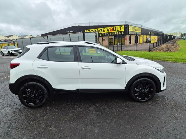 Kia Stonic 2018 1.4 Gdi 2018,Bluetooth,dab,cruise,air Con,par MJ68NVH White #2