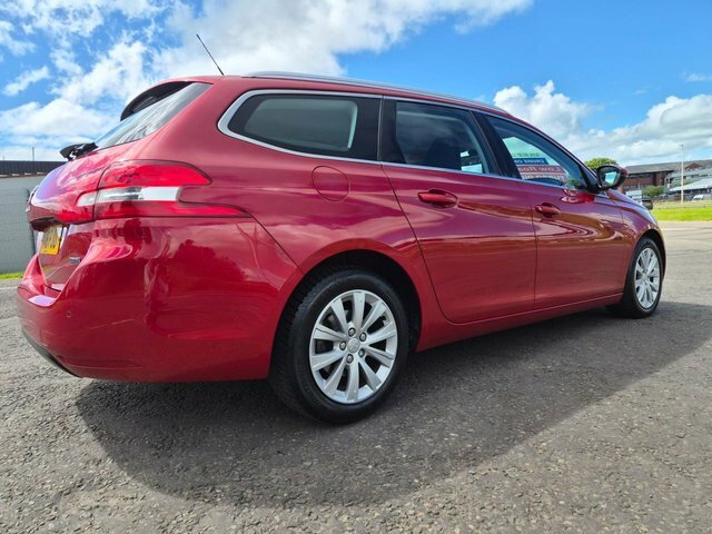 Peugeot 308 SW 2016 1.6 Bluehdi Allure Estate 2016,20 Tax,85mpg, Red #5