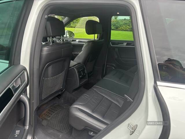 Volkswagen Touareg  Grey #7