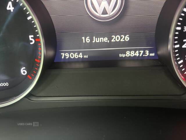 Volkswagen Touareg  Grey #13