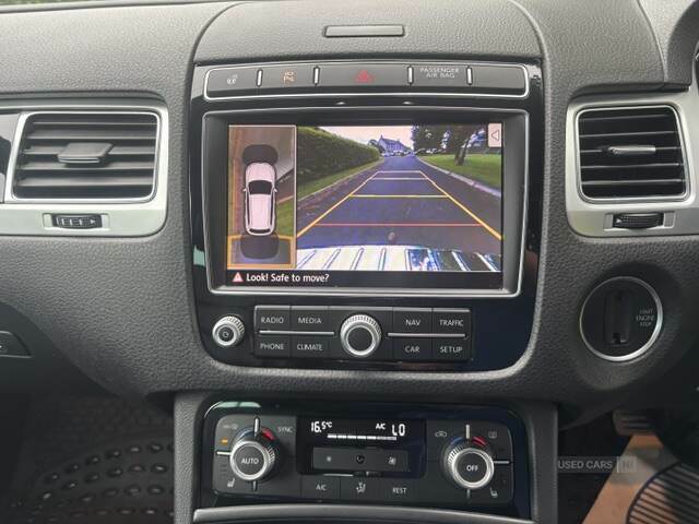 Volkswagen Touareg  Grey #15