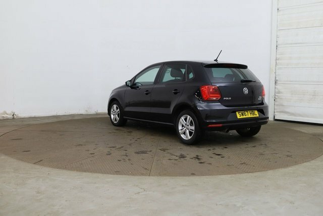 Volkswagen Polo 1.2 Tsi Match Edition Black #4