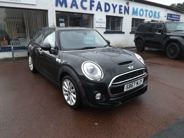 Mini Hatch 2.0 Cooper S Hatchback SB67MJY Black