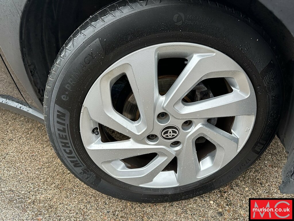 Toyota Aygo X Vvt-i Pure MK23LCU Black #2
