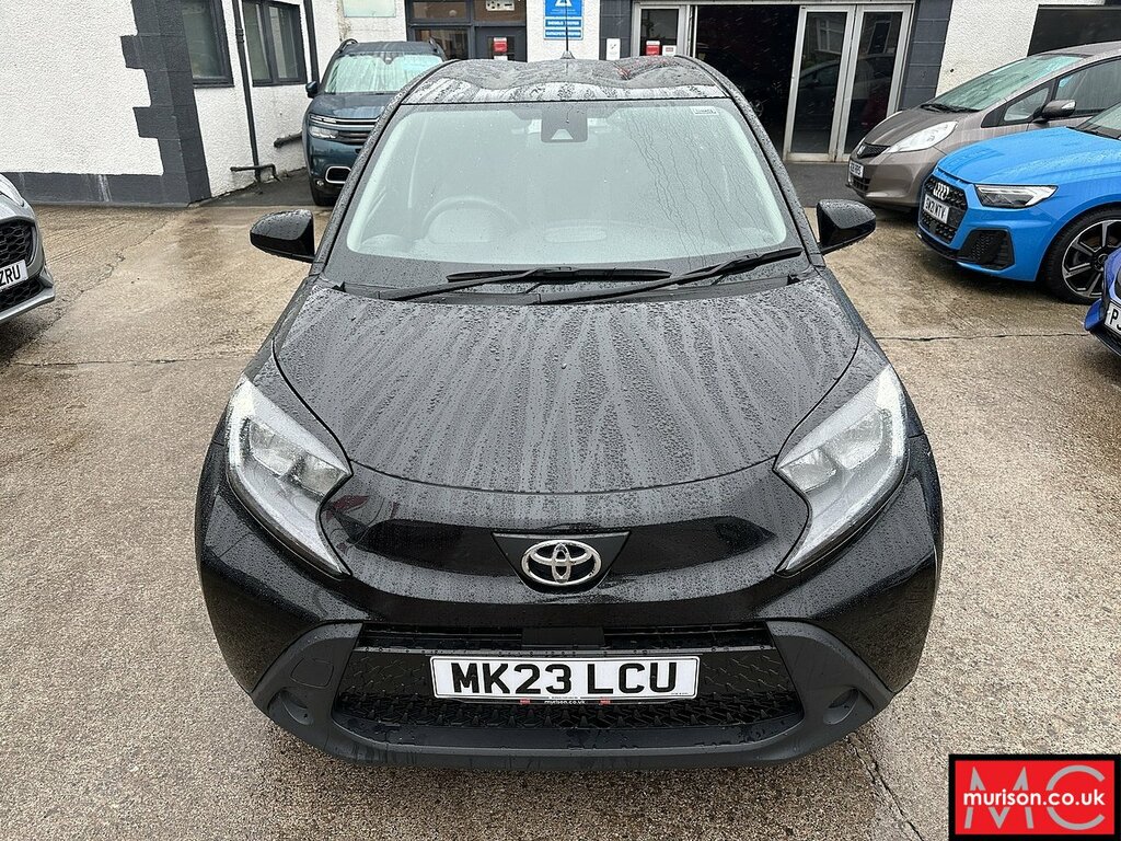 Toyota Aygo X Vvt-i Pure MK23LCU Black #5