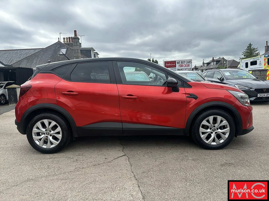 Renault Captur Tce Iconic SH21PGX Red #3