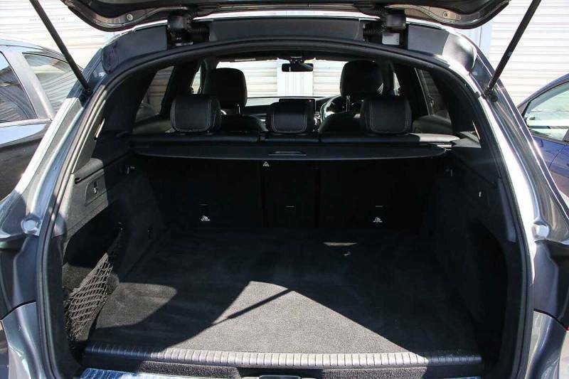 Mercedes-Benz GLC Class 300De 4Matic Amg Line 9G-tronic - 2020 70 DP70LCX Grey #5