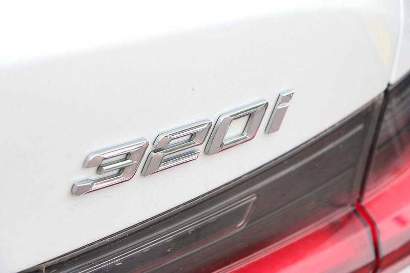 BMW 3 Series 320I M Sport Step - 2024 YH24VTC White #4