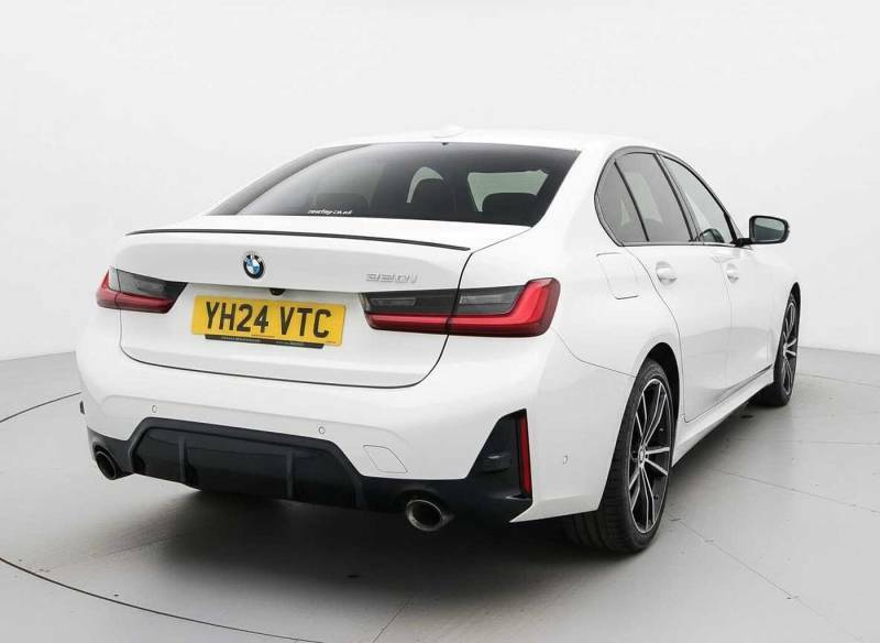 BMW 3 Series 320I M Sport Step - 2024 YH24VTC White #2