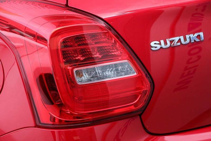 Suzuki Swift 1.2 Dualjet 83 12V Hybrid Sz-l - 2023 72 VE72ZZF Red #5