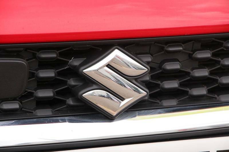 Suzuki Swift 1.2 Dualjet 83 12V Hybrid Sz-l - 2023 72 VE72ZZF Red #4