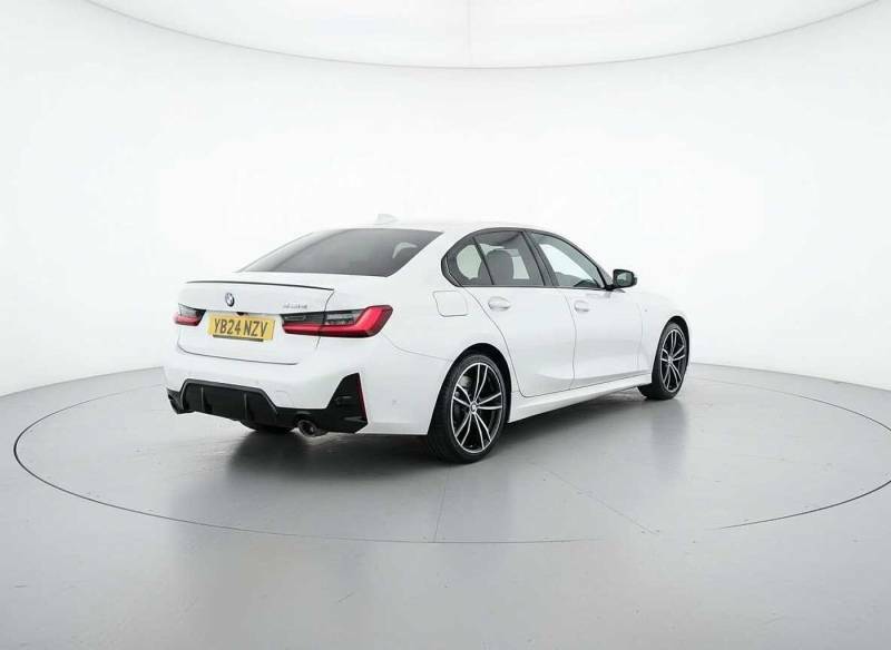 BMW 3 Series 320I M Sport Step - 2024 YB24NZV White #3