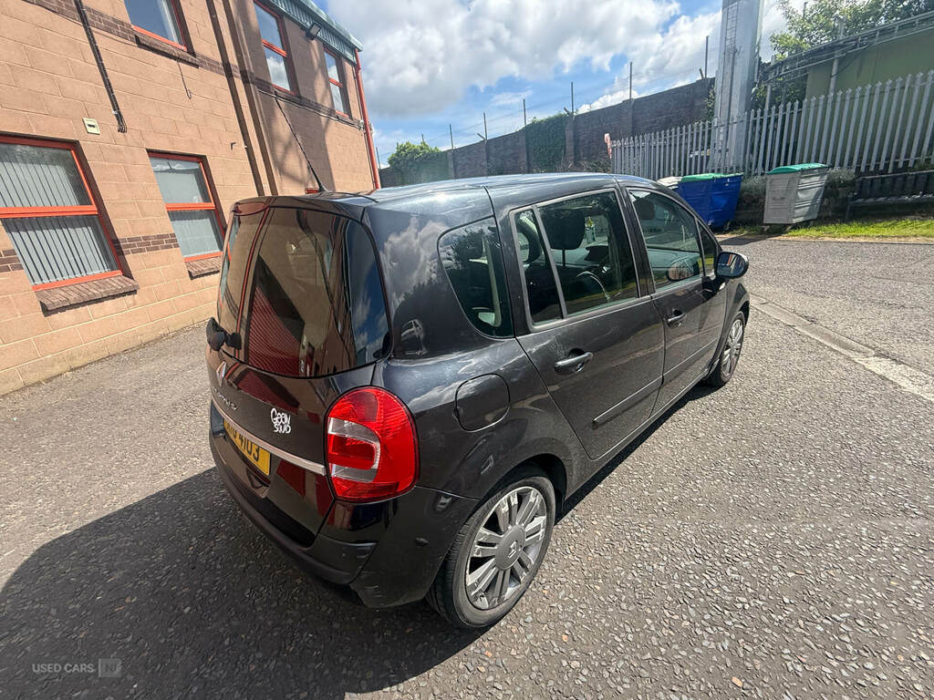 Renault Grand Modus 1.5 Dci 88 Dynamique Black #3