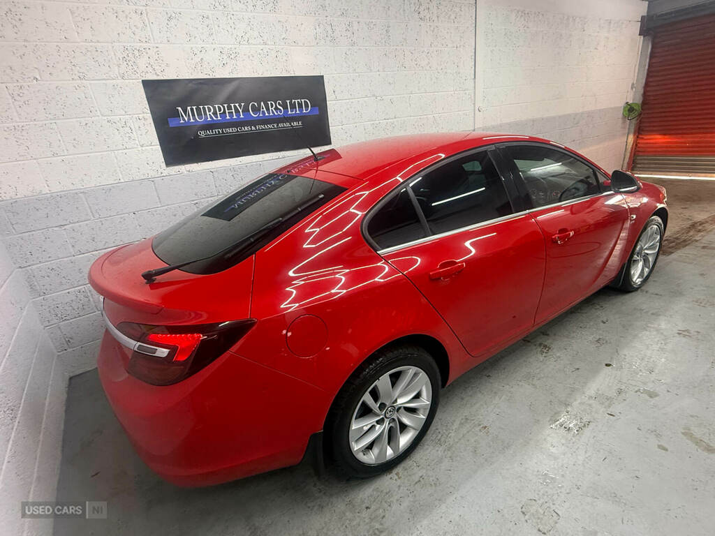 Vauxhall Insignia 1.8I Vvt Sri Red #3