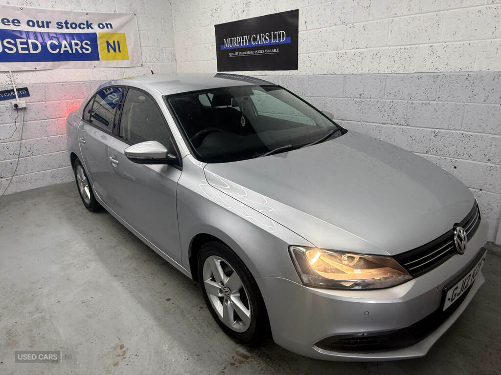 Volkswagen Jetta 1.6 Tdi Cr Bluemotion Tech Se Silver #3