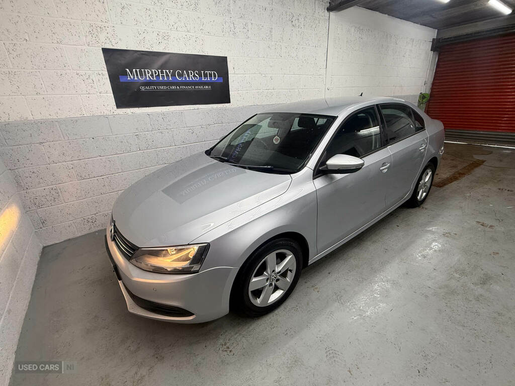 Volkswagen Jetta 1.6 Tdi Cr Bluemotion Tech Se Silver #2