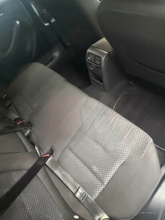 Volkswagen Jetta S Silver #10