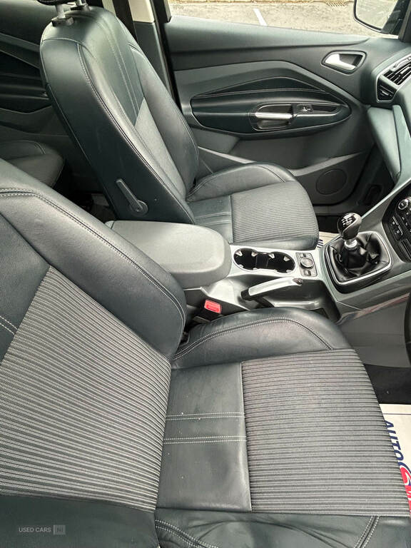 Ford Grand C-Max 2.0 Tdci Titanium Powershift White #8