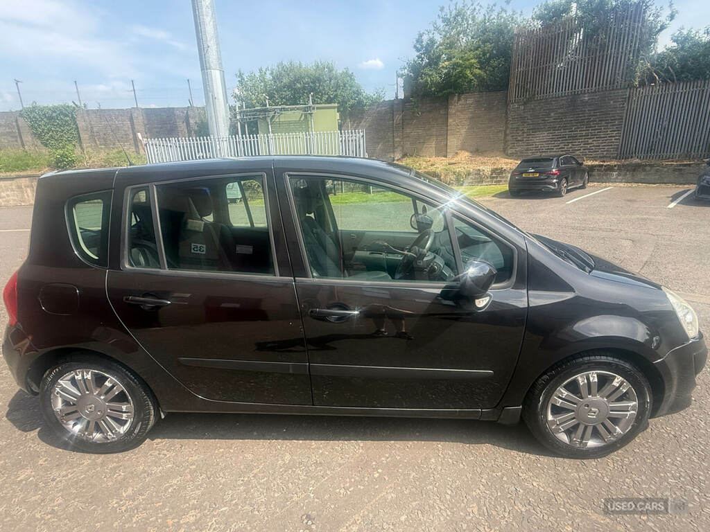 Renault Grand Modus 1.5 Dci 88 Dynamique Black #5
