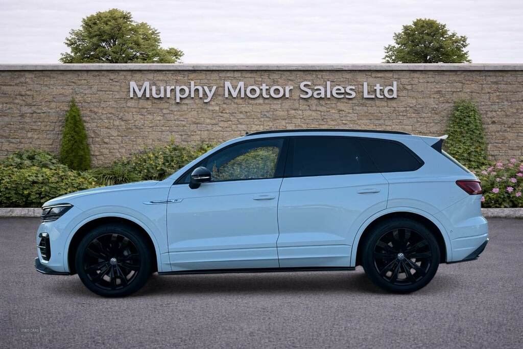 Volkswagen Touareg 3.0 V6 Tdi 4Motion Black Edition Tip RRZ3858 White #3
