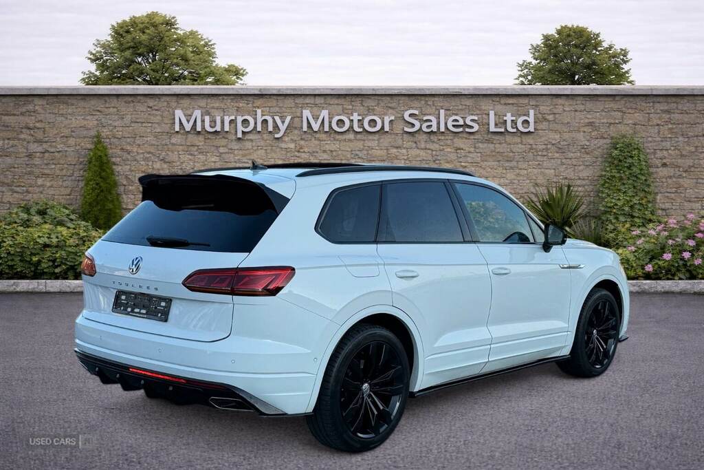 Volkswagen Touareg 3.0 V6 Tdi 4Motion Black Edition Tip RRZ3858 White #5