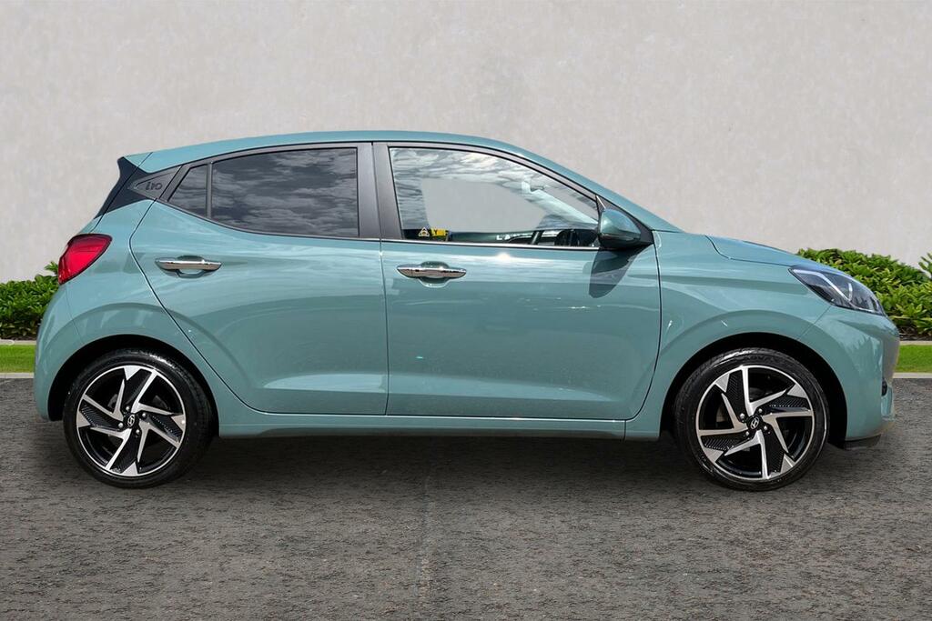 Hyundai I10 1.0 Premium Euro 6 Ss LV24ENU Green #4