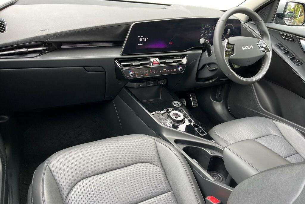 Kia e-Niro 64.8Kwh 4 WJ25EUY Grey #2