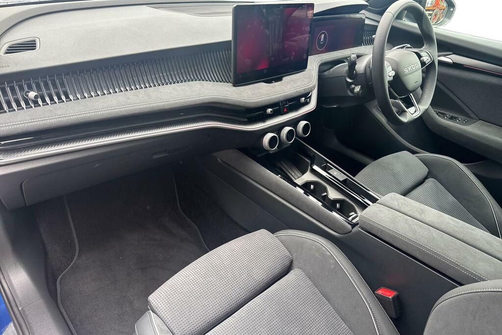 Skoda Superb 2.0 Tdi 193 Sportline 4X4 Dsg WJ26FHW Blue #2