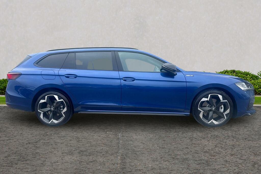 Skoda Superb 2.0 Tdi 193 Sportline 4X4 Dsg WJ26FHW Blue #4