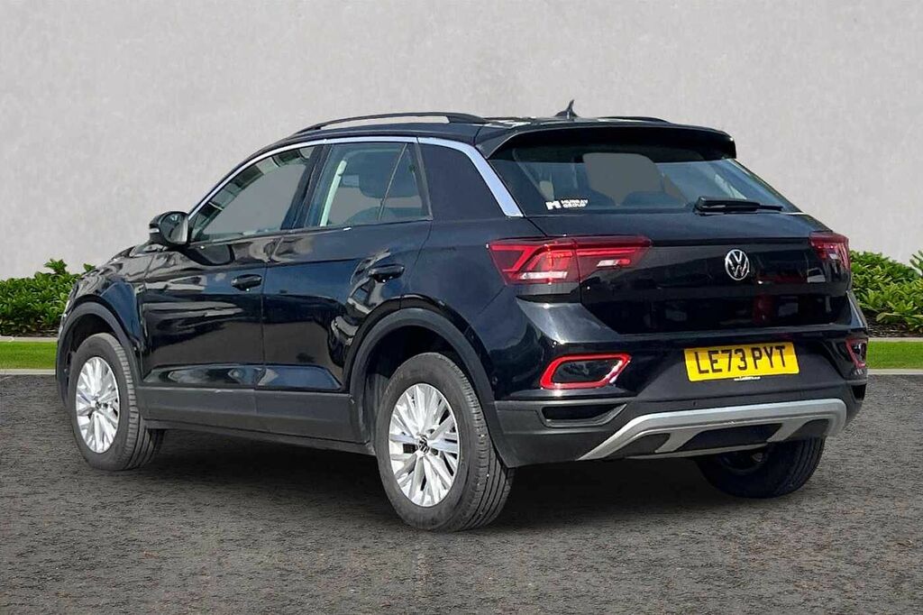 Volkswagen T-Roc 1.5 Tsi Life Dsg LE73PYT Black #3