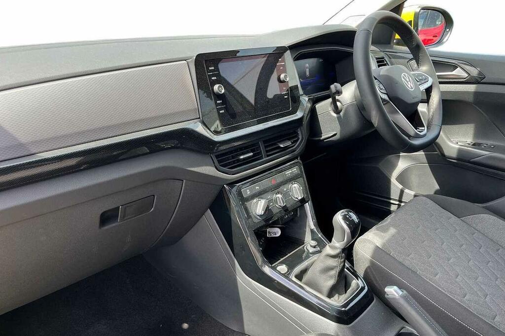 Volkswagen T-Cross 1.0 Tsi 115 Match WG26BPX Yellow #2