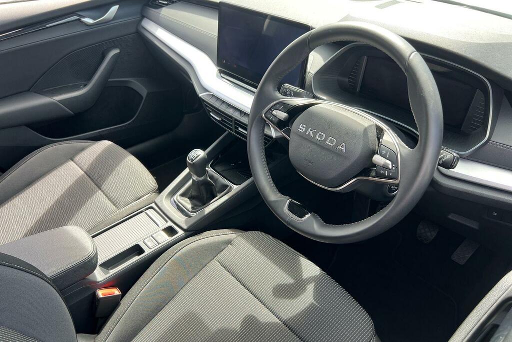 Skoda Octavia 1.5 Tsi Se Technology GJ75NKE Grey #6