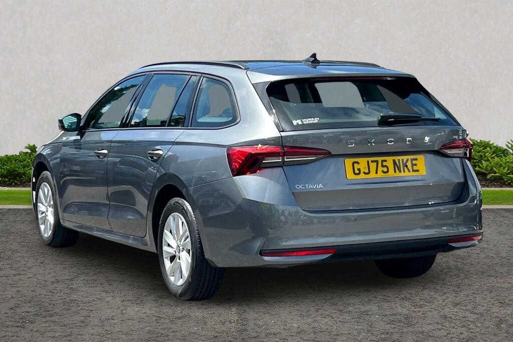 Skoda Octavia 1.5 Tsi Se Technology GJ75NKE Grey #3