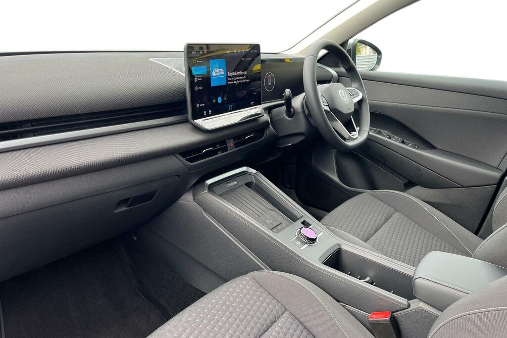Volkswagen T-Roc 1.5 Etsi 150 Life Dsg WD26GPJ Grey #2