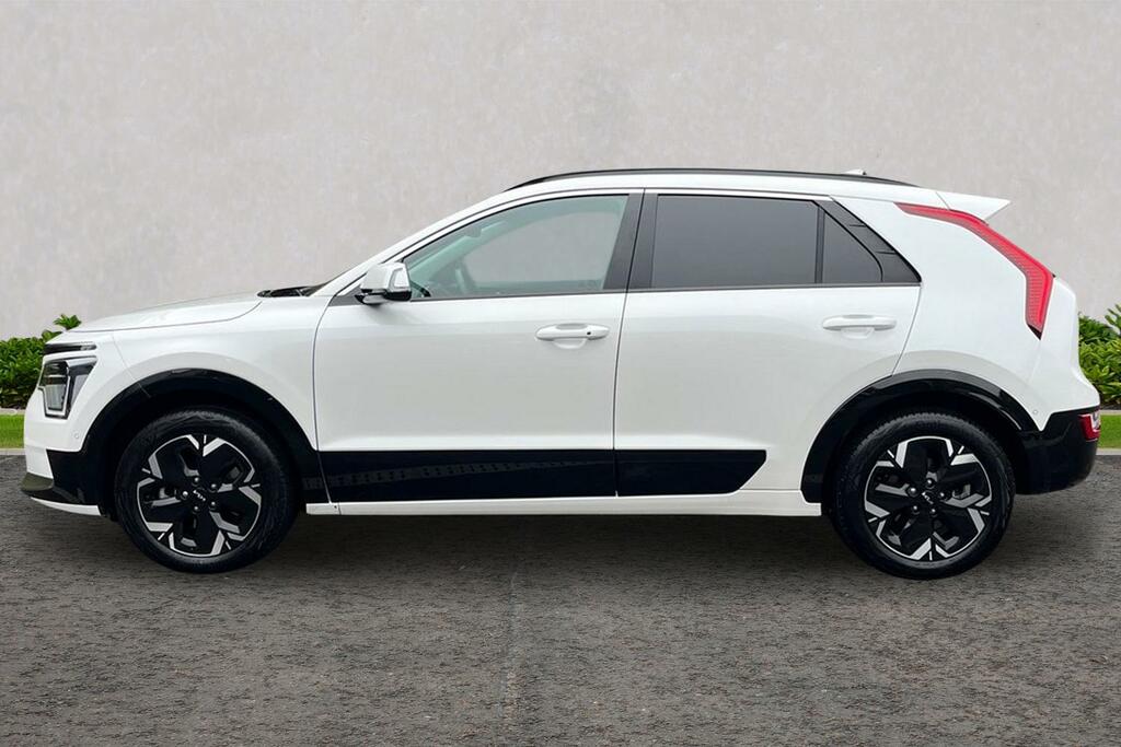 Kia e-Niro 64.8Kwh 4 WJ25EUW White #4