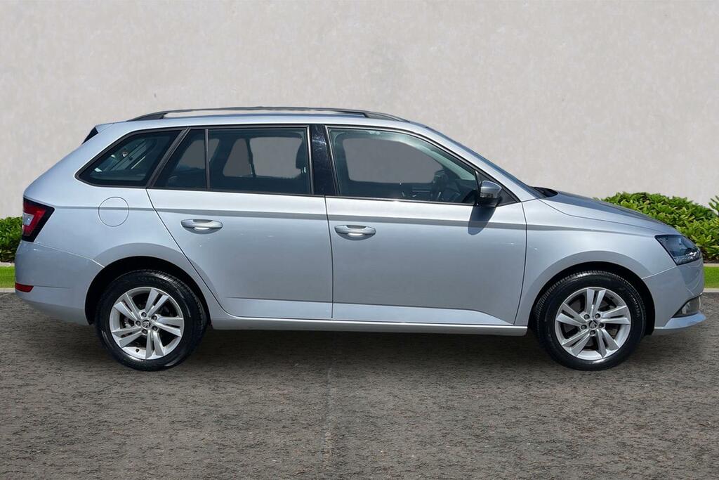 Skoda Fabia 1.0 Tsi Se Dsg Silver #4
