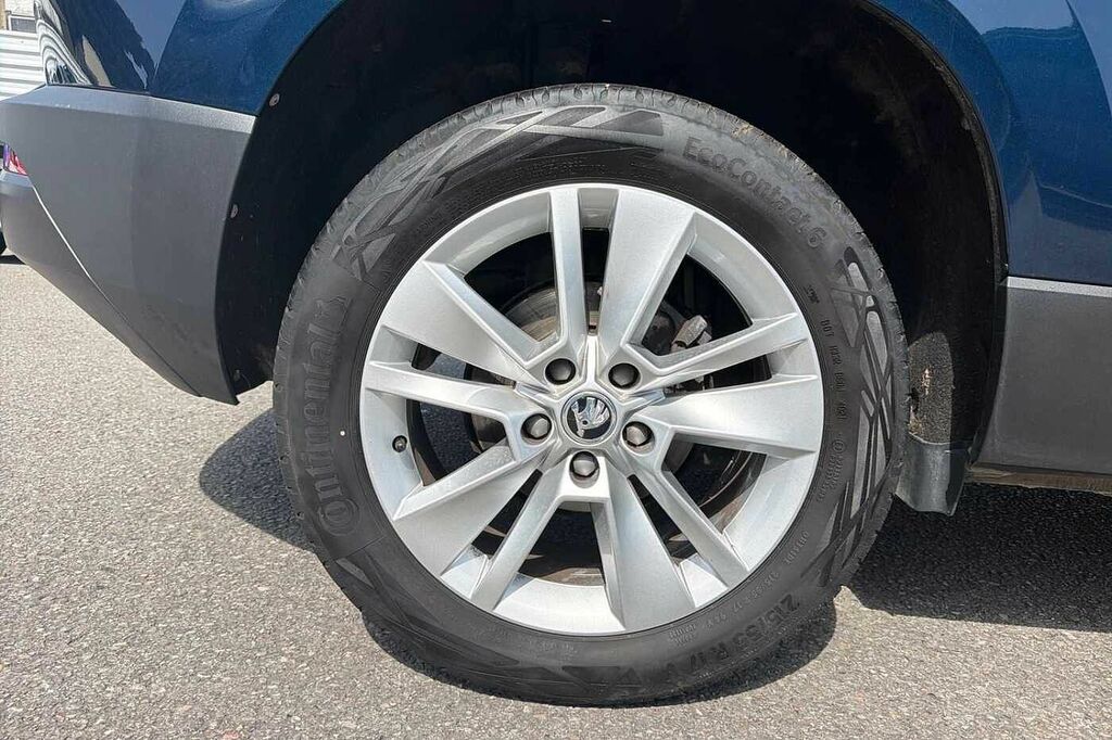 Skoda Karoq 1.5 Tsi Se Technology Dsg Blue #4