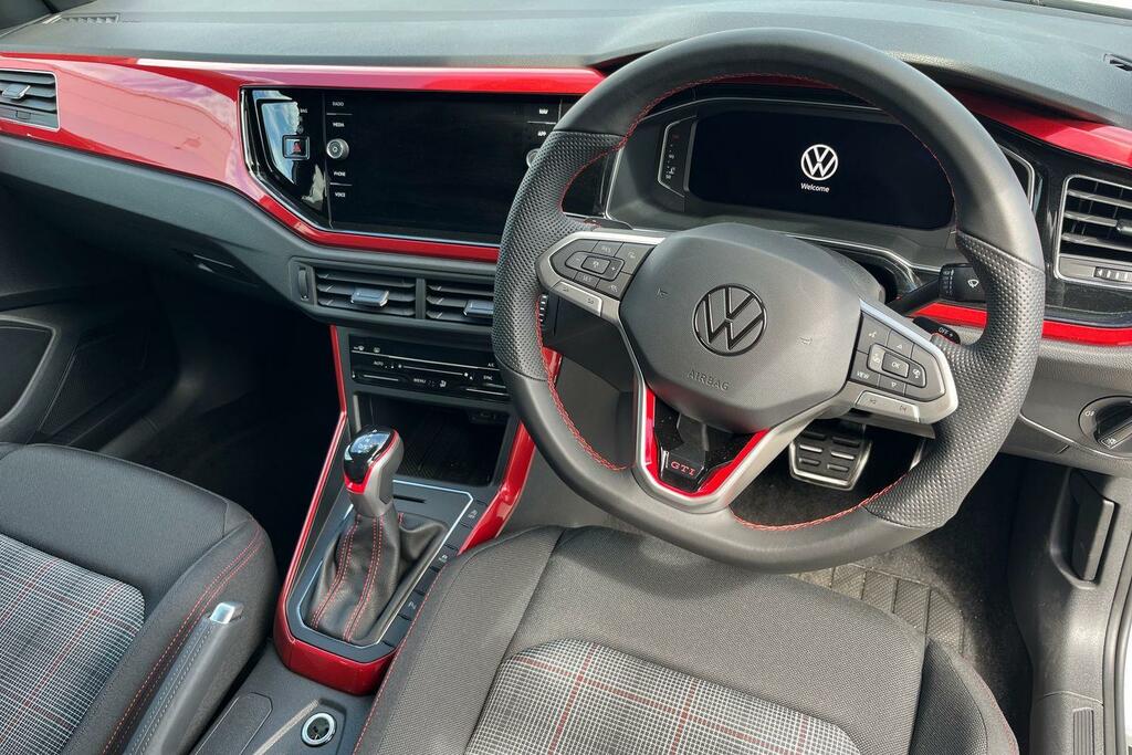Volkswagen Polo 2.0 Tsi Gti Dsg White #6