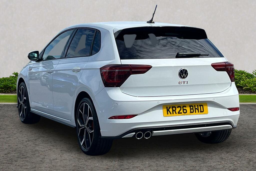Volkswagen Polo 2.0 Tsi Gti Dsg White #3