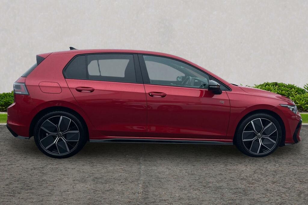 Volkswagen Golf 2.0 Tdi 150 Black Edition Dsg WF75YUV Red #4