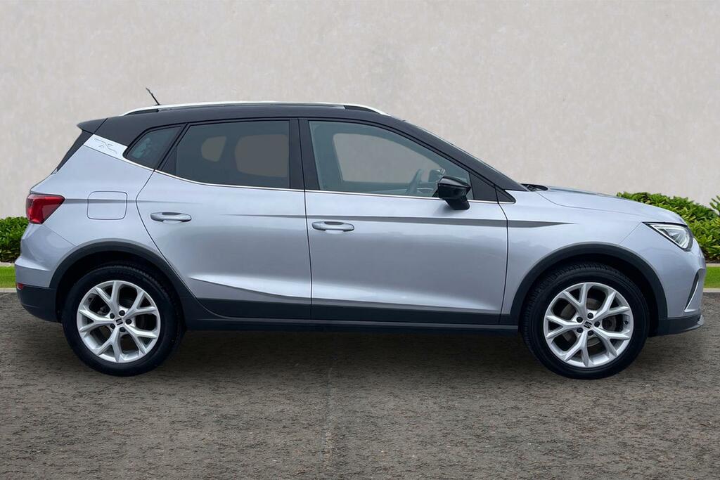 Seat Arona 1.0 Tsi 110 Fr WJ22JXF Grey #4