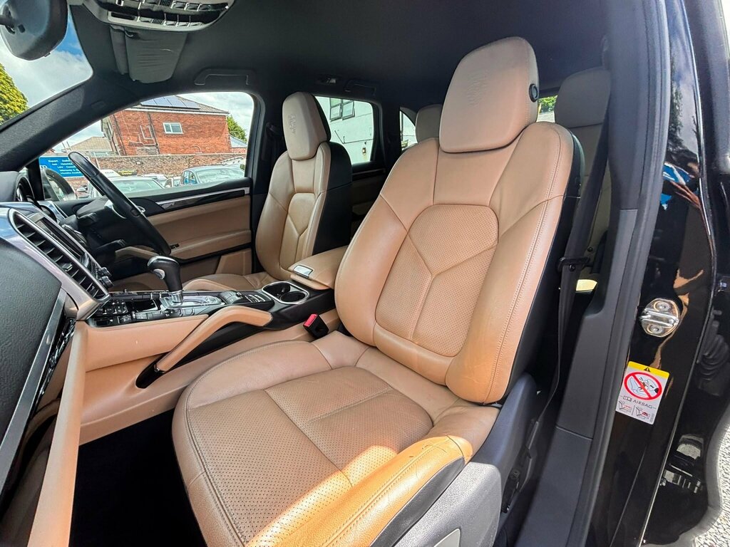 Porsche Cayenne Suv 4.8 Gts 17K Optional Spec. F.s.h 1 Owner Mus Grey #48