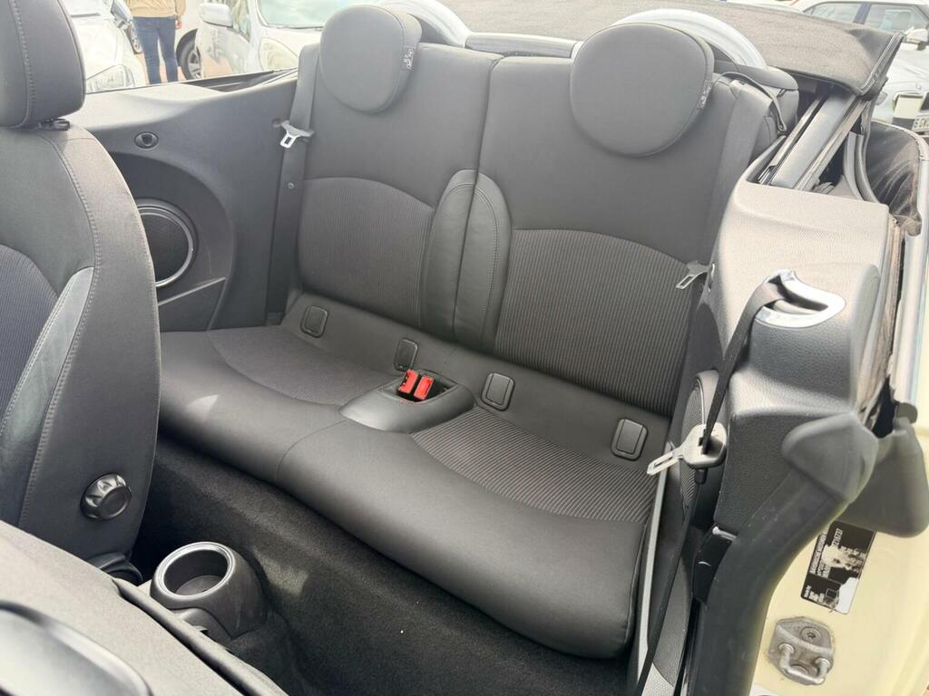 Mini Convertible One White #18