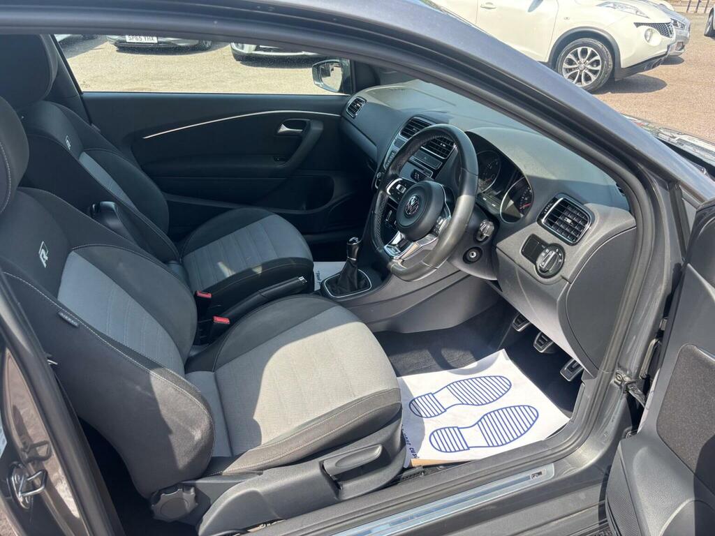 Volkswagen Polo 1.0 Se 60 Bhp Black #3