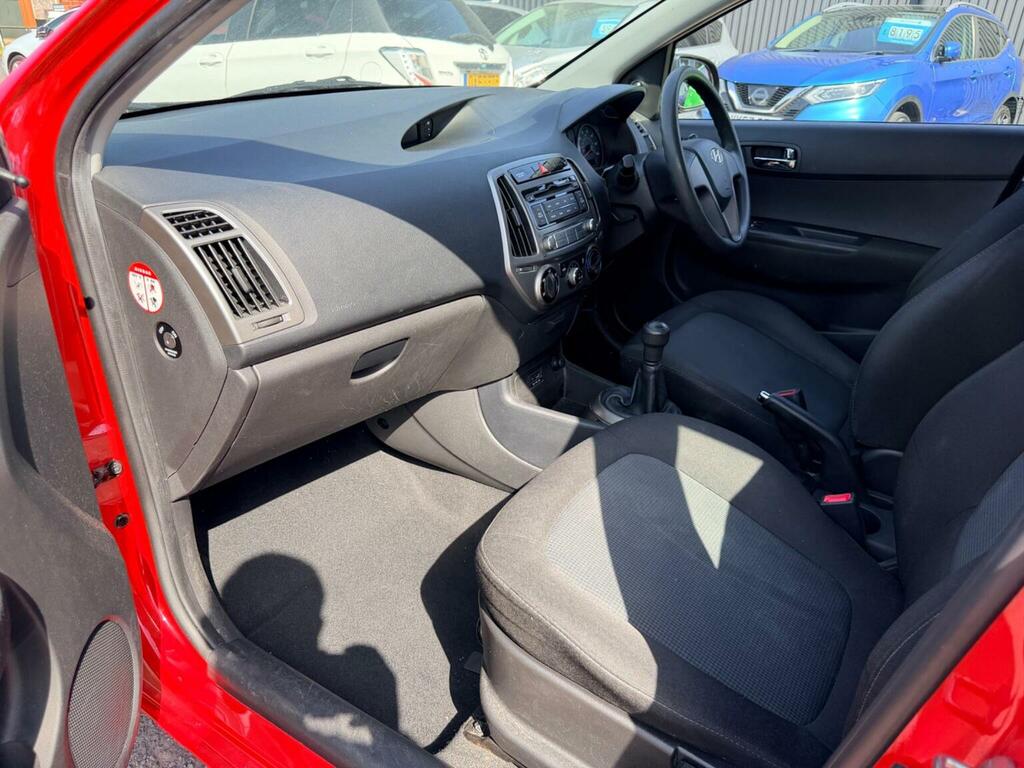 Hyundai I20 1.2 Classic Euro 5 Red #6